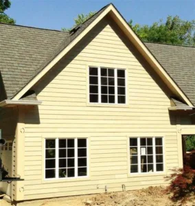 Painting-hardie-plank-exterior-medium